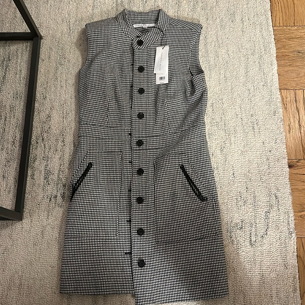 Veronica beard dress. Unworn with tags on.